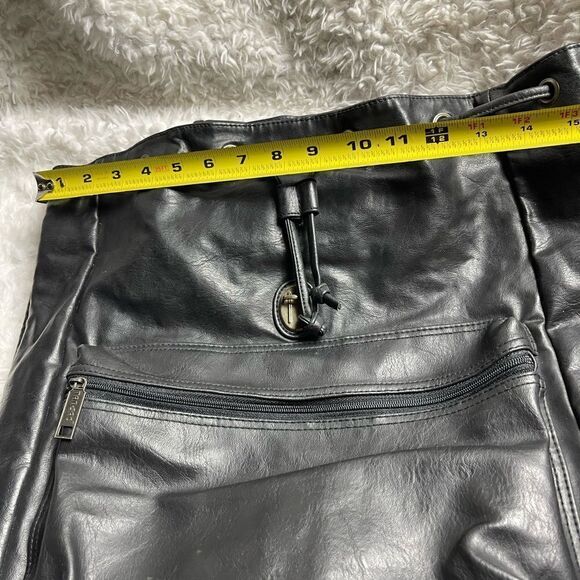 Tandem Cypress Woods Black stimulated leather backpack antique tone hardwares - Picture 13 of 16